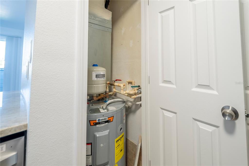 1400 Gandy Boulevard North, Unit 412 St. Petersburg, FL 33702 - Photo 30 of 44 a view of bathroom