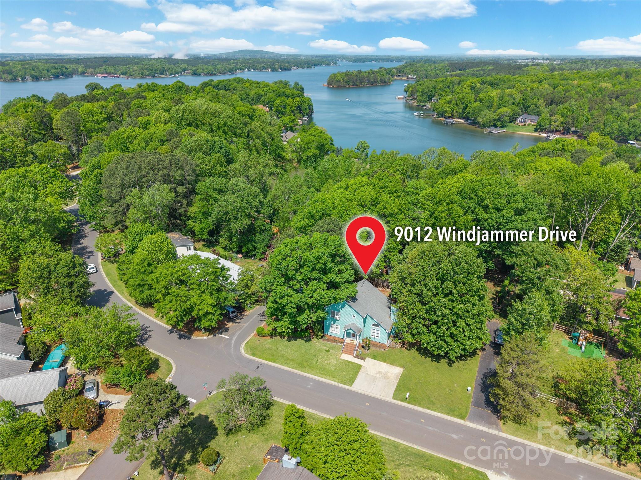 9012 Windjammer Drive Tega Cay, SC 29708 - Photo 3 of 13