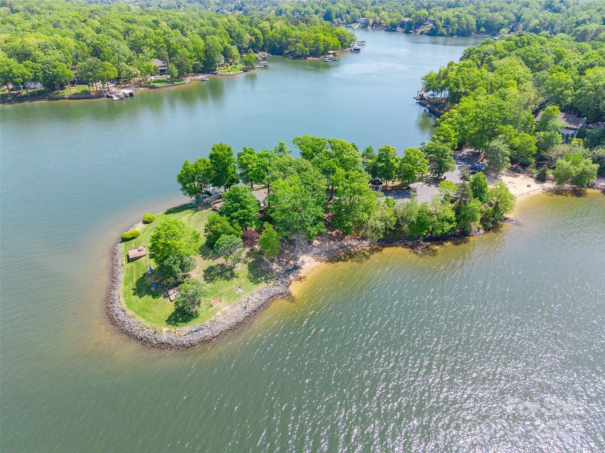 9012 Windjammer Drive Tega Cay, SC 29708 - Photo 9 of 13