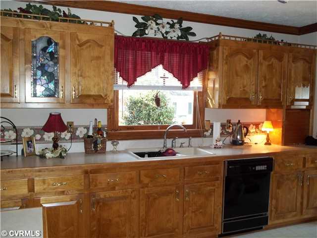 6952 Fieldwood Road Chesterfield, VA 23831 - Photo 7 of 12