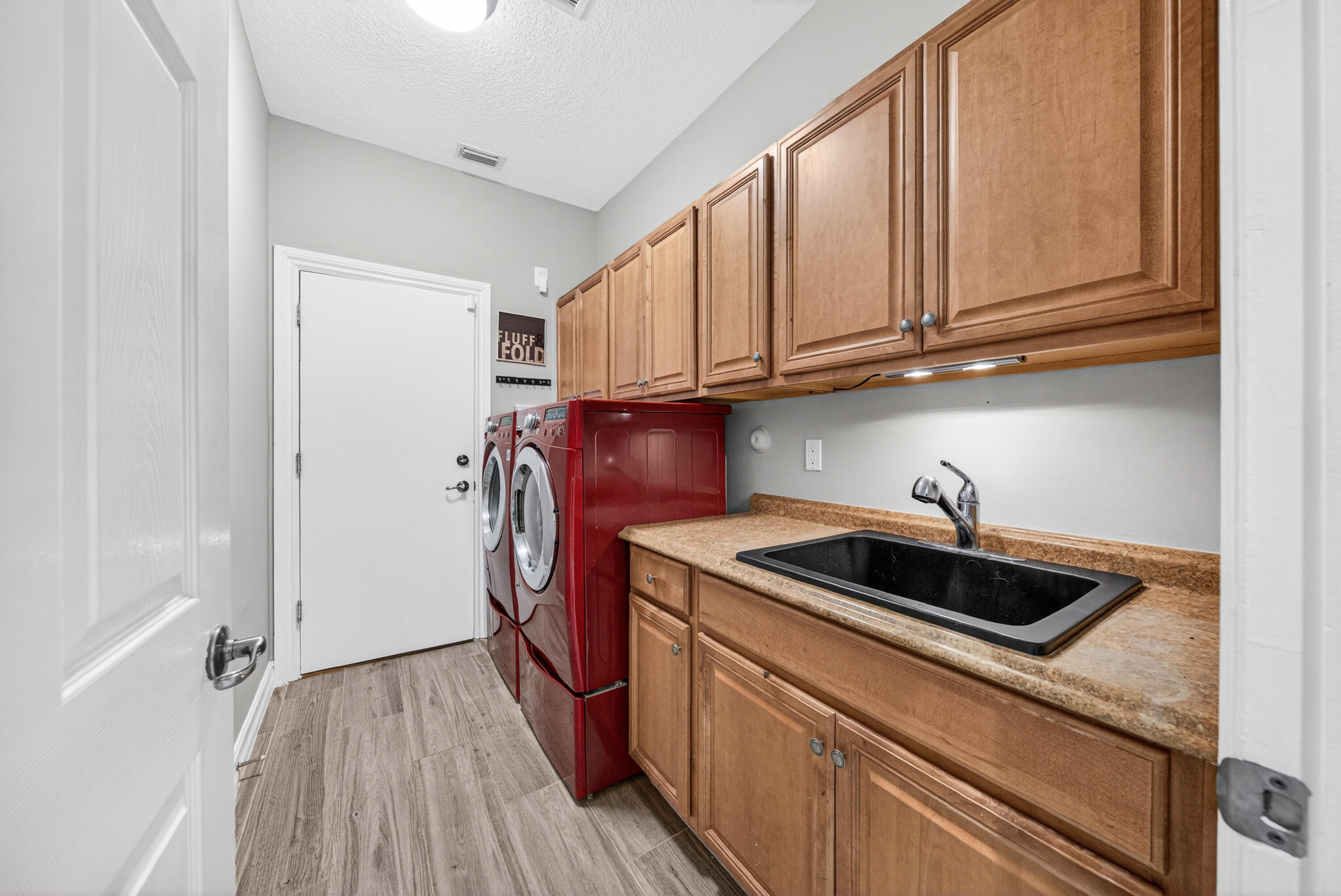 138 Mystic Lane Jupiter, FL 33458 - Photo 39 of 56 LAUNDRY ROOM