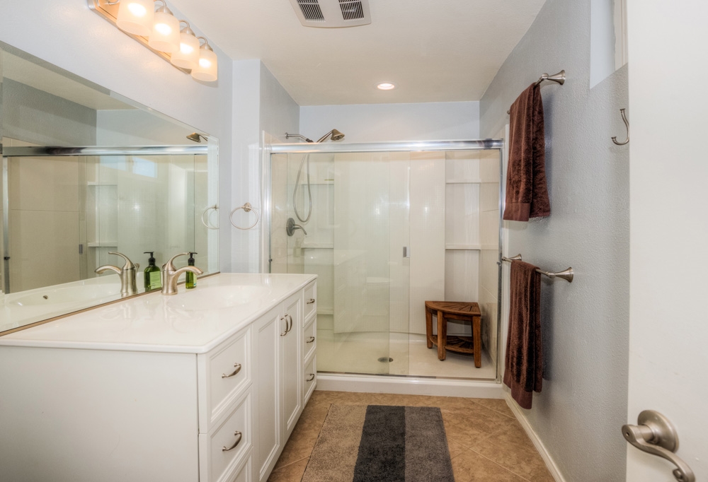12705 Roca Grande Drive Poway, CA 92064 - Photo 15 of 25