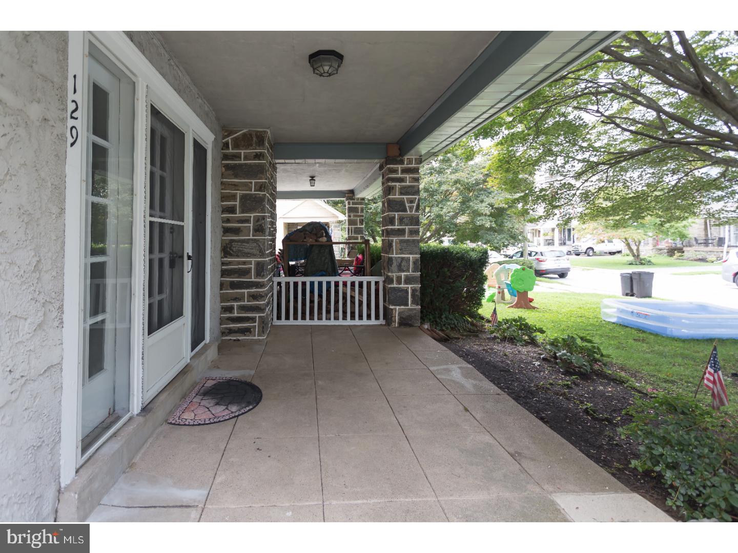 129 Sycamore Road Havertown, PA 19083 - Photo 2 of 25