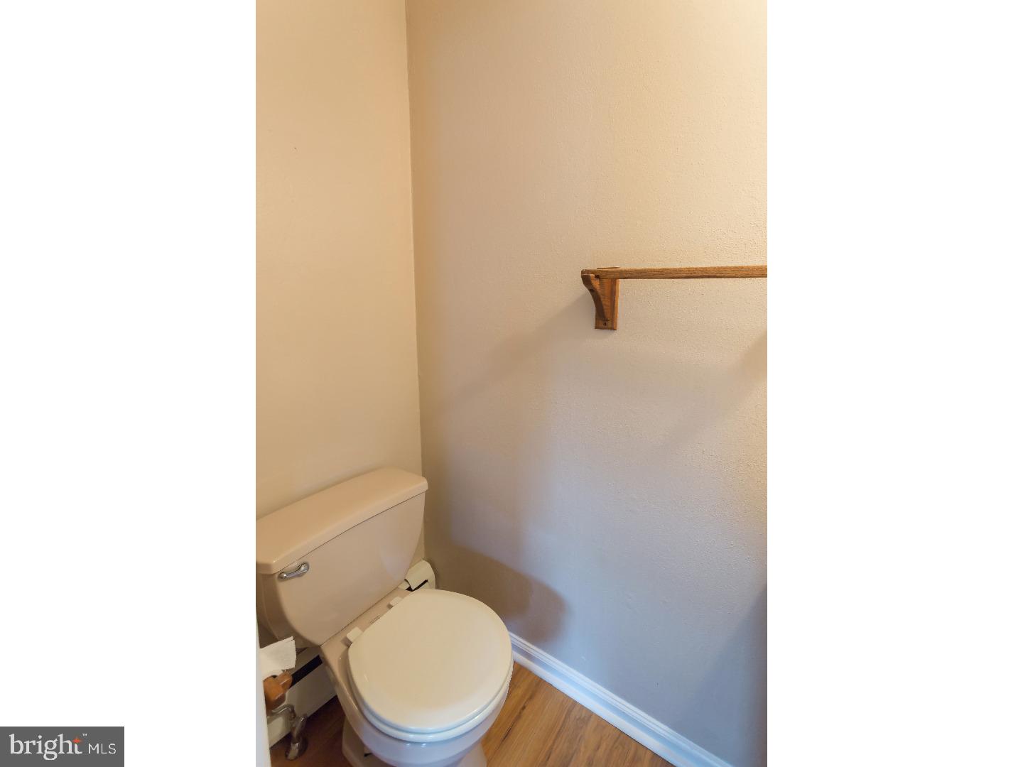 129 Sycamore Road Havertown, PA 19083 - Photo 13 of 25
