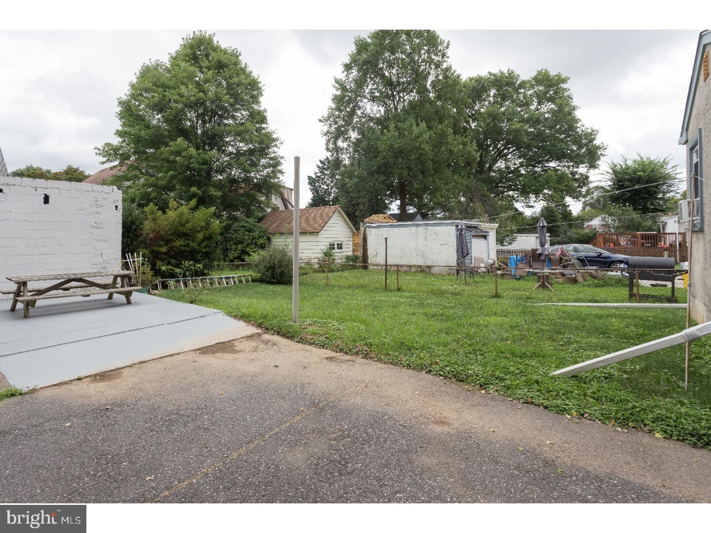 129 Sycamore Road Havertown, PA 19083 - Photo 23 of 25