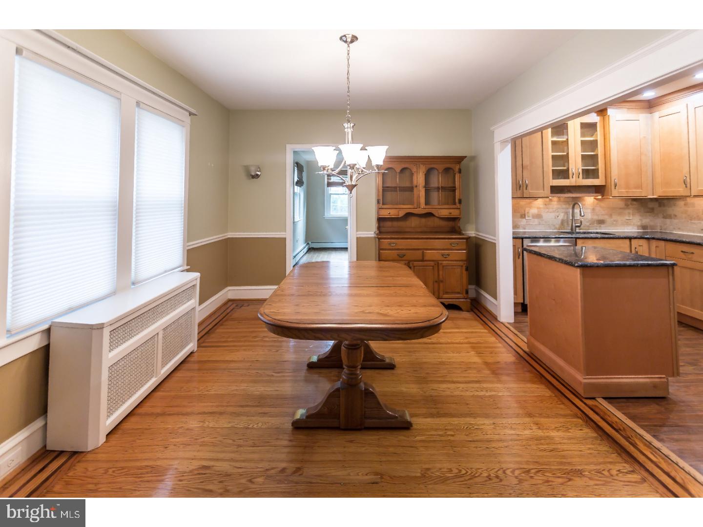 129 Sycamore Road Havertown, PA 19083 - Photo 6 of 25