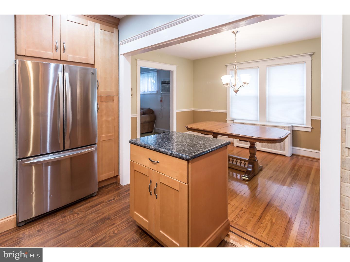 129 Sycamore Road Havertown, PA 19083 - Photo 10 of 25