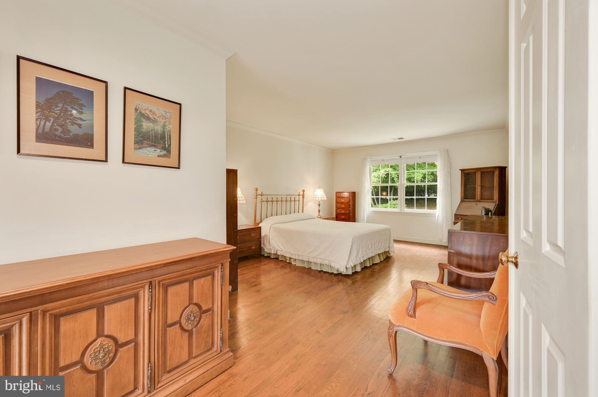 6940 Greentree Road Bethesda, MD 20817 - Photo 29 of 50 Gallery Image 29