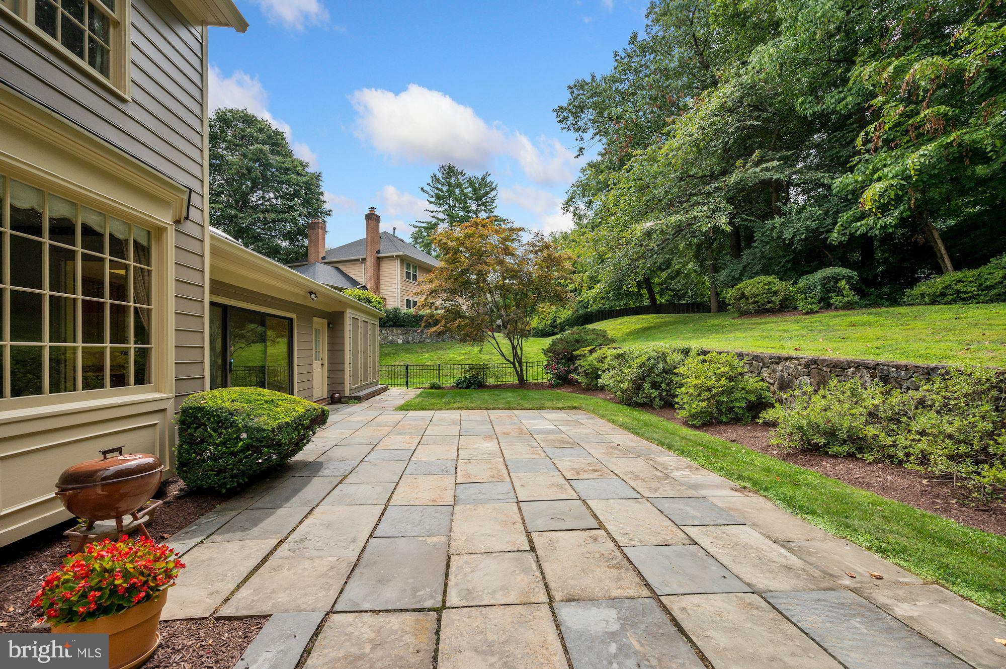 6940 Greentree Road Bethesda, MD 20817 - Photo 41 of 50 Gallery Image 41