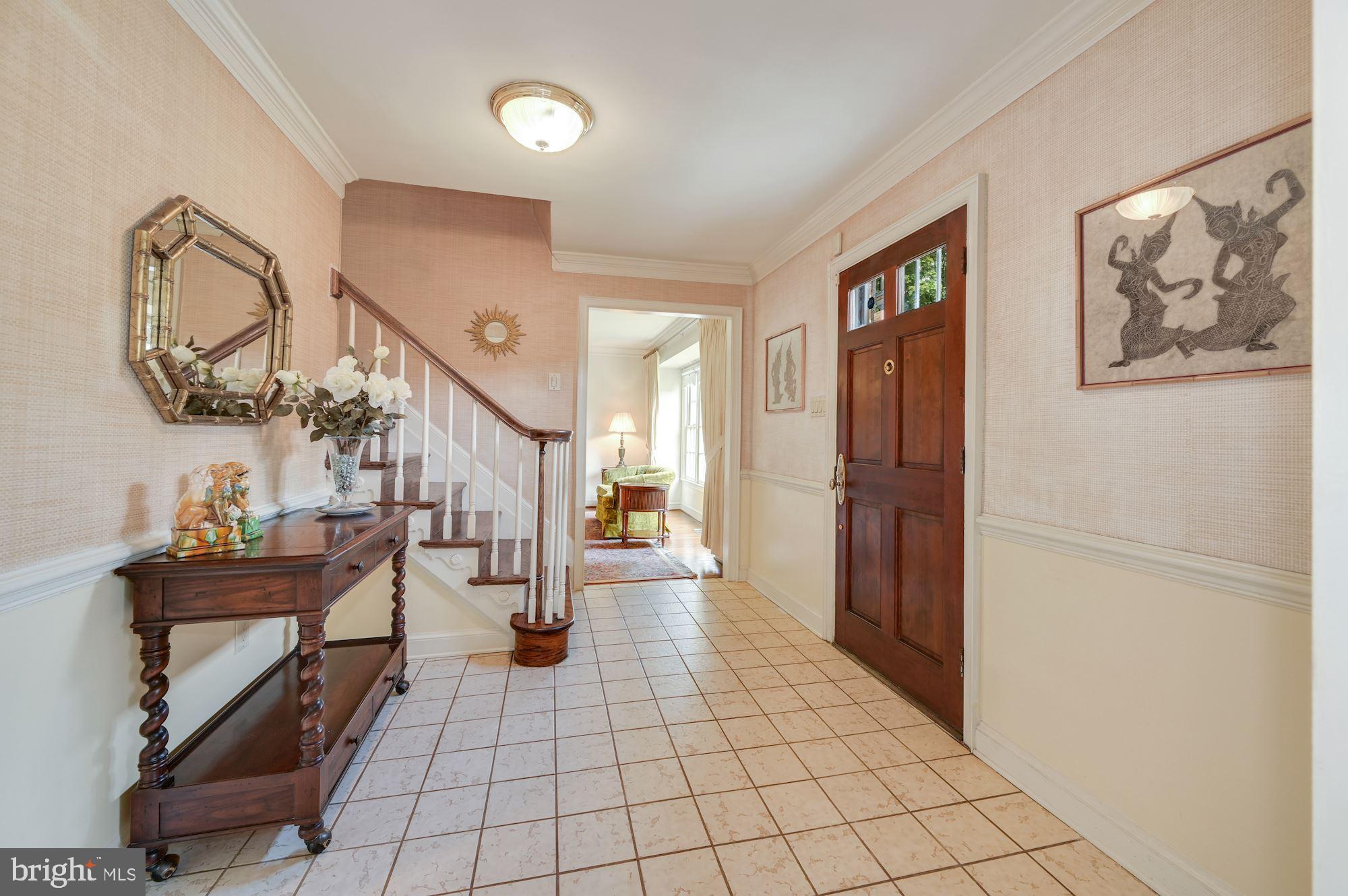 6940 Greentree Road Bethesda, MD 20817 - Photo 6 of 50 Gallery Image 6