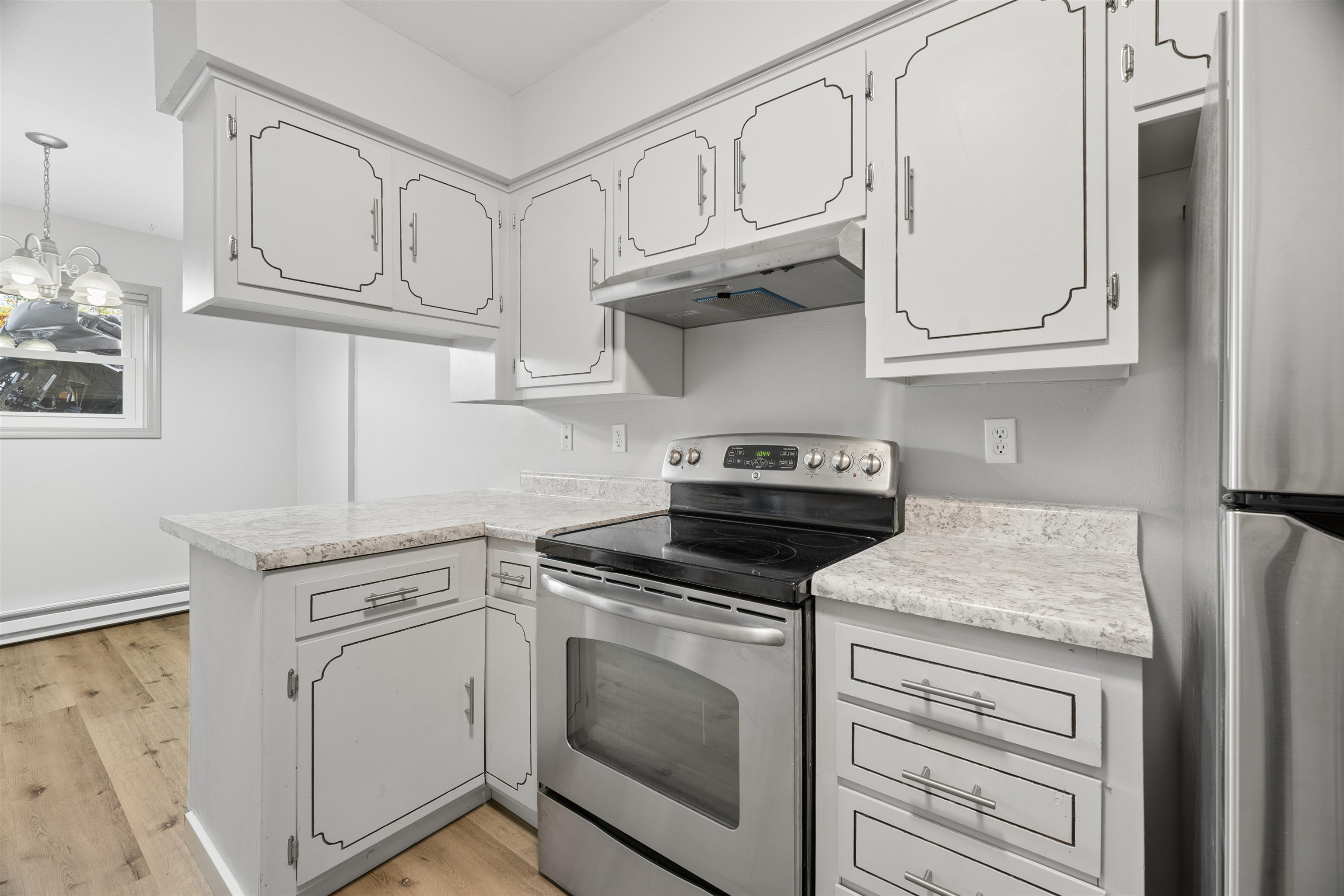 1161 Gillingham Road, Unit B1 Neenah, WI 54956 - Photo 8 of 23 Gallery Image 8