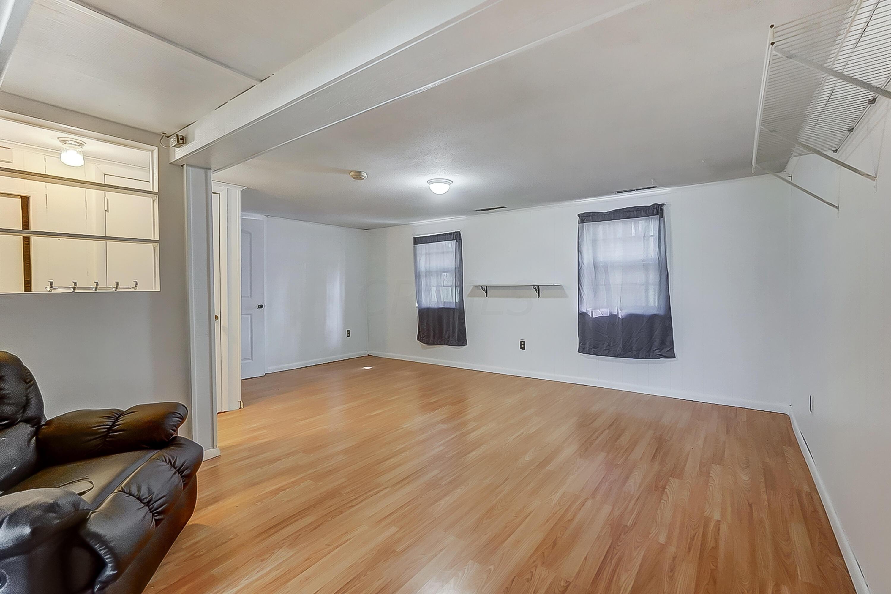 4687 Glendon Road Columbus, OH 43229 - Photo 26 of 30 Family Room
