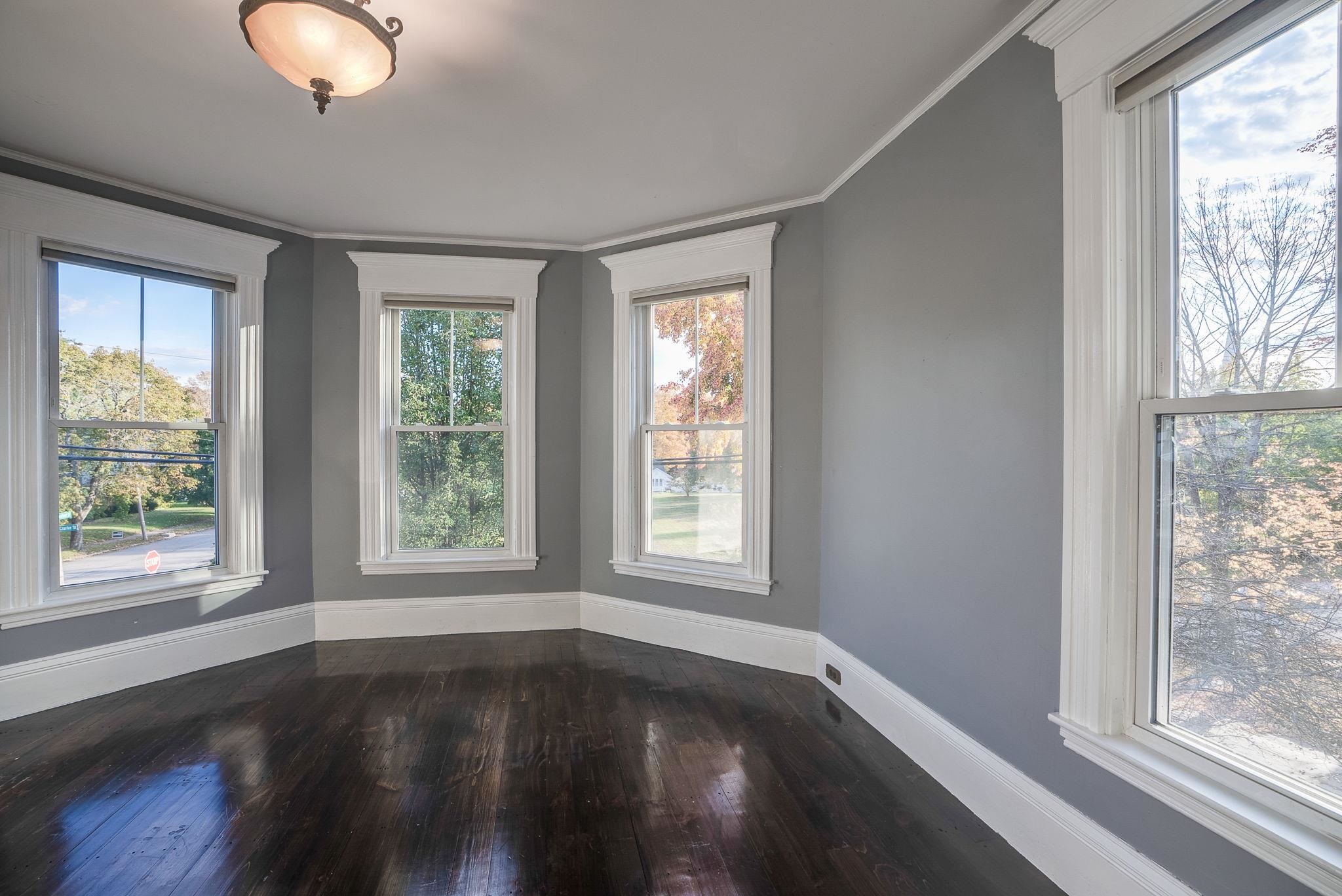 44 Clarke Street Manchester, NH 03104 - Photo 30 of 40