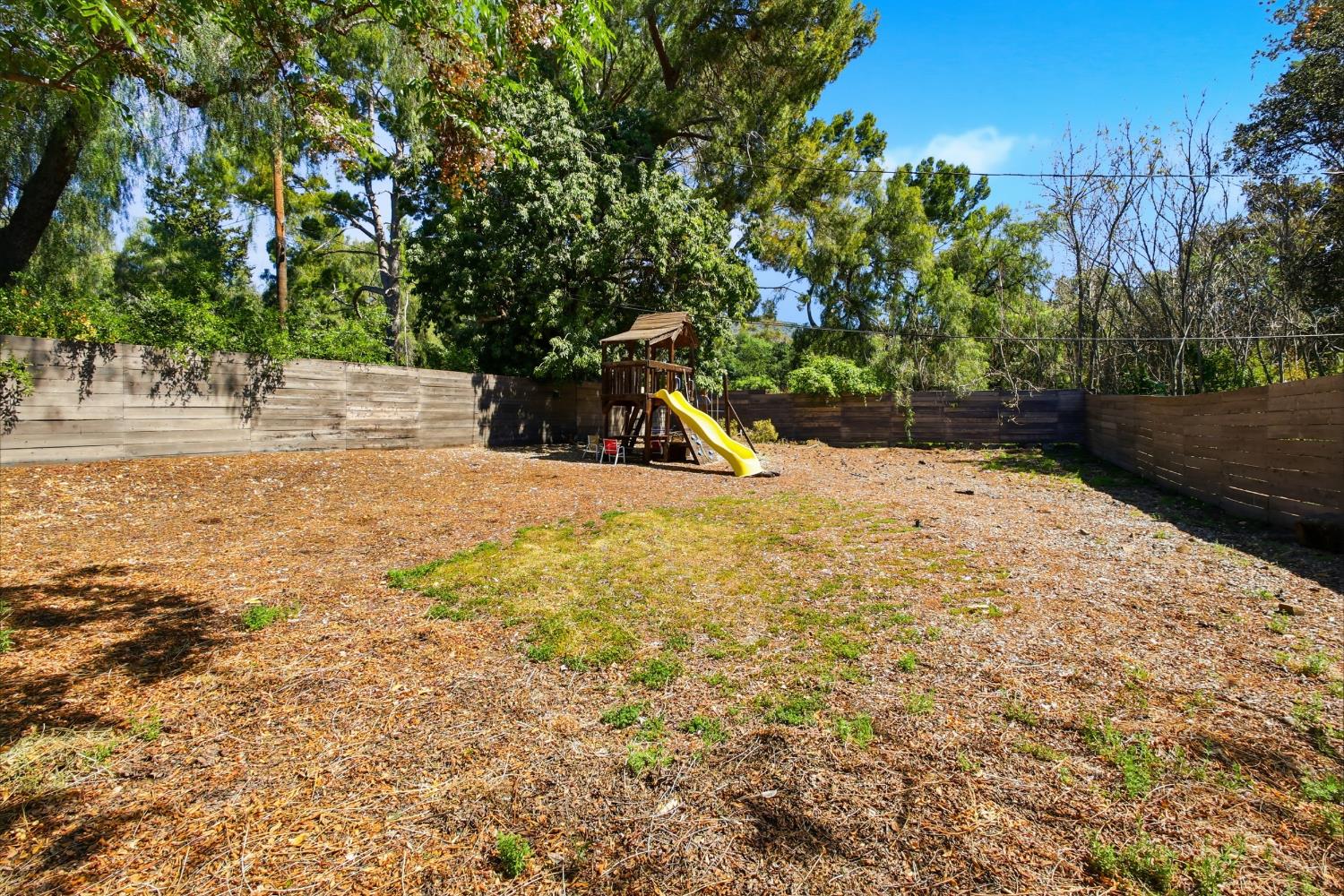 1310 McAndrew Road Ojai, CA 93023 - Photo 38 of 41