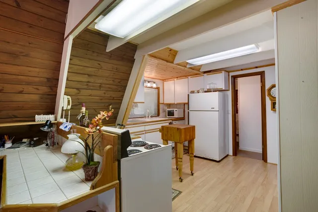 $375,000 | 263 Wells Road, Brasstown, NC 28902