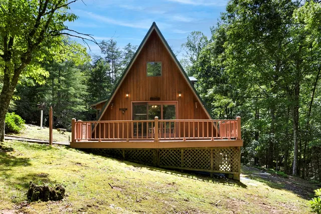 $375,000 | 263 Wells Road, Brasstown, NC 28902