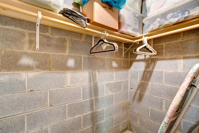 $375,000 | 263 Wells Road, Brasstown, NC 28902