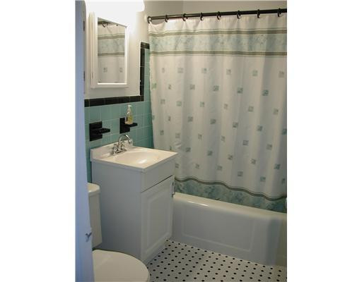 2204 Northwest 3rd Avenue Wilton Manors, FL 33311 - Photo 6 of 8 Exterior Front