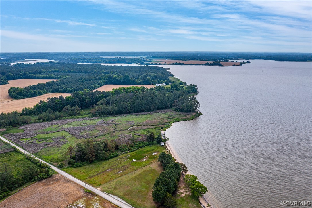 500 Accakeek Road Warsaw, VA 22572 - Photo 10 of 37 a view of a lake with a city view