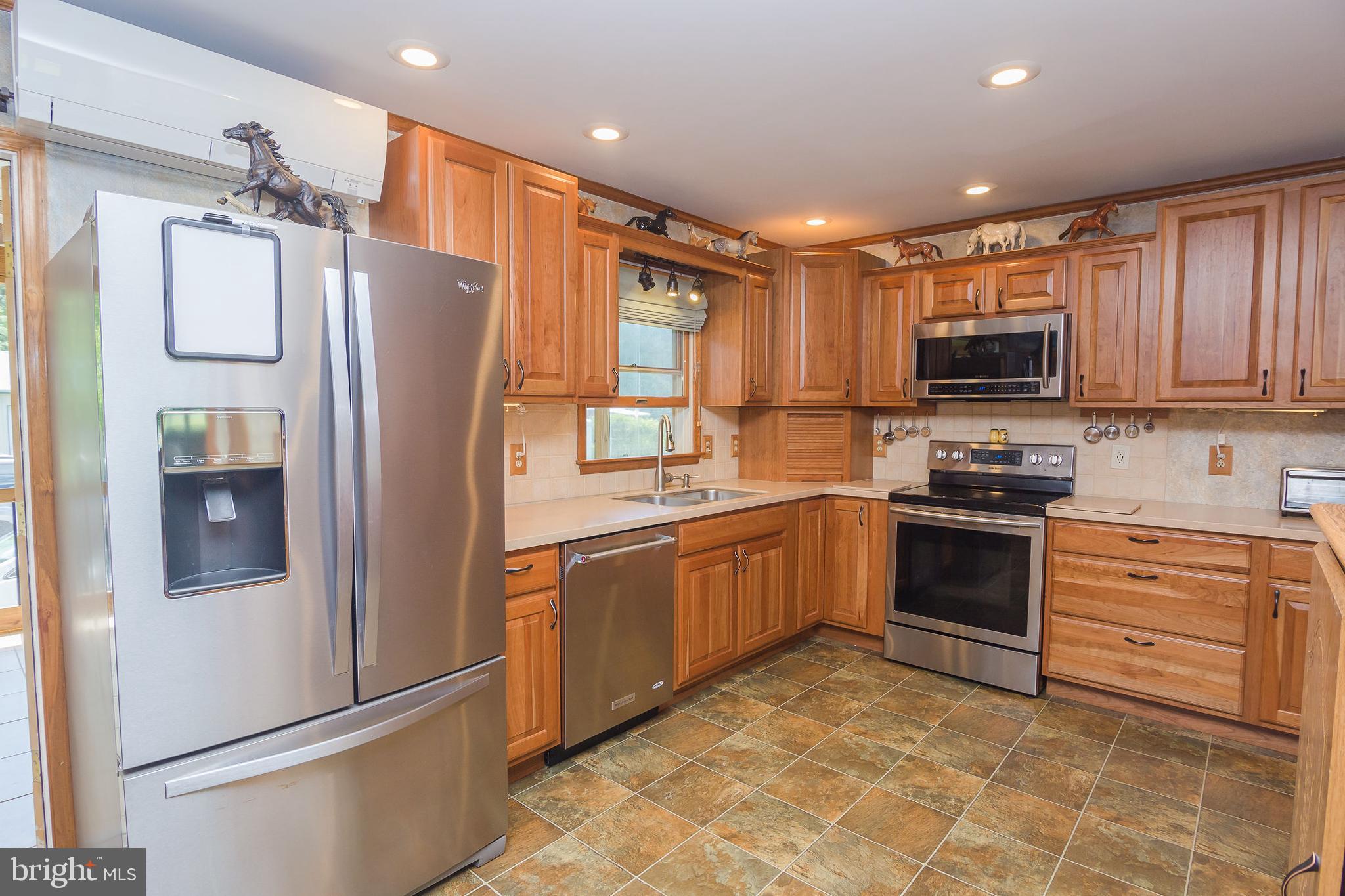 6830 McCabes Corner Road Snow Hill, MD 21863 - Photo 21 of 49 Kitchen