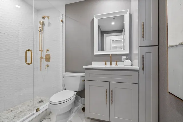 $1,575,000 | 75 Clarendon Street, Unit 505, Boston, MA 02116