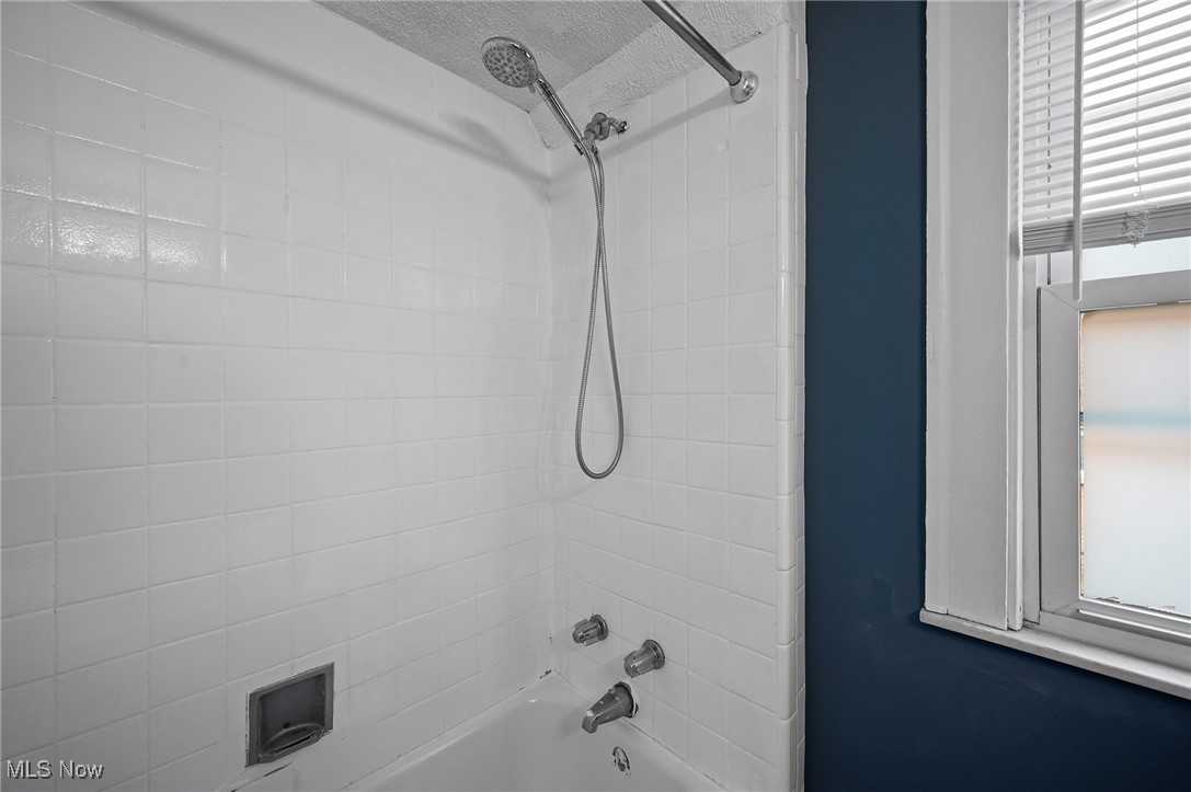 2620 Mayfield Road Cleveland, OH 44106 - Photo 18 of 26 Gallery Image 18
