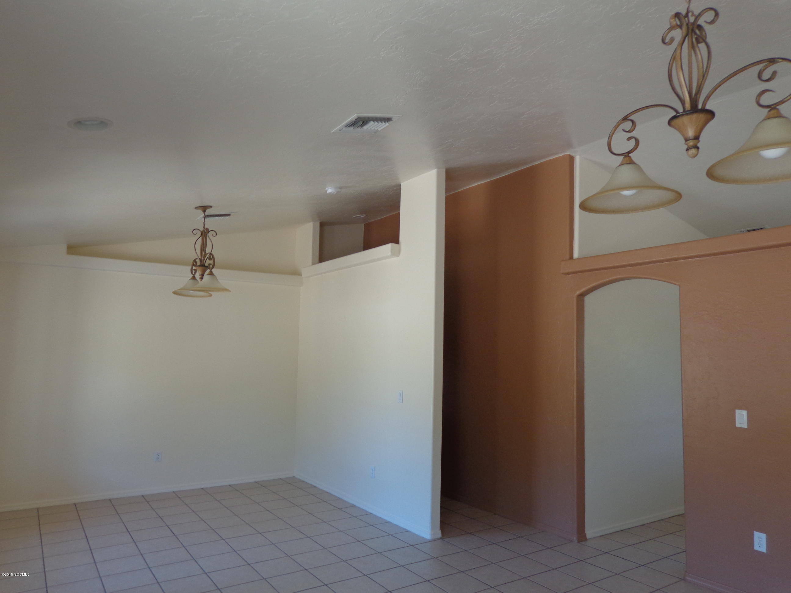 1061 Circulo Aventura Rio Rico, AZ 85648 - Photo 7 of 14