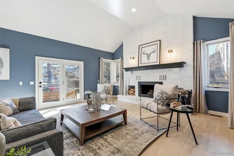 $1,750,000 | 37 Elk Lane, Littleton, CO 80127