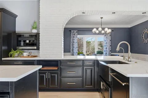 $1,699,900 | 37 Elk Lane, Littleton, CO 80127