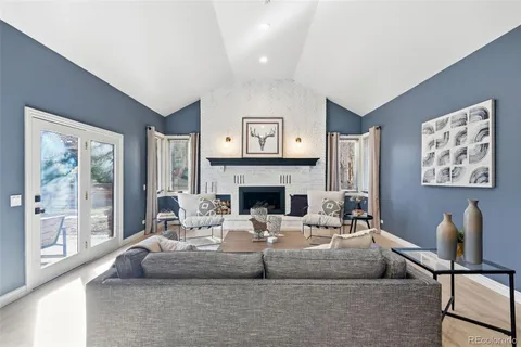 $1,750,000 | 37 Elk Lane, Littleton, CO 80127