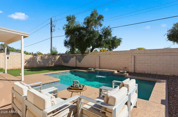 a view of yard and patio