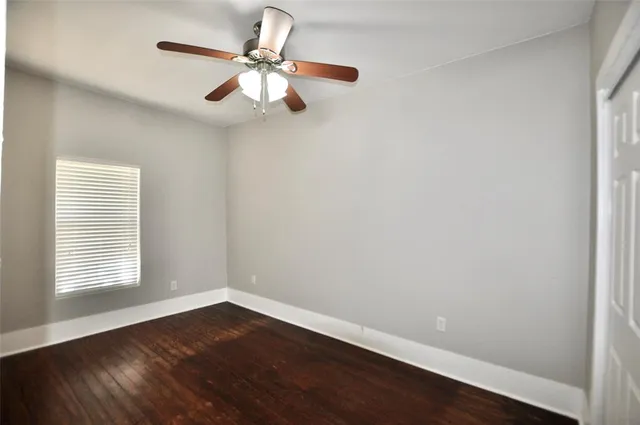 $1,350 | 814 West Ball Street, Weatherford, TX 76086