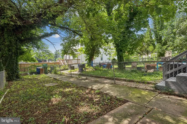 $136,000 | 210 South Loudon Avenue, Baltimore, MD 21229