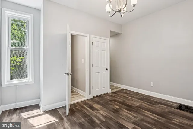 $136,000 | 210 South Loudon Avenue, Baltimore, MD 21229