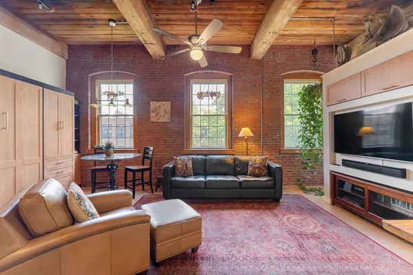 $249,900 | 1511 Main Street, Unit C305, Worcester, MA 01603