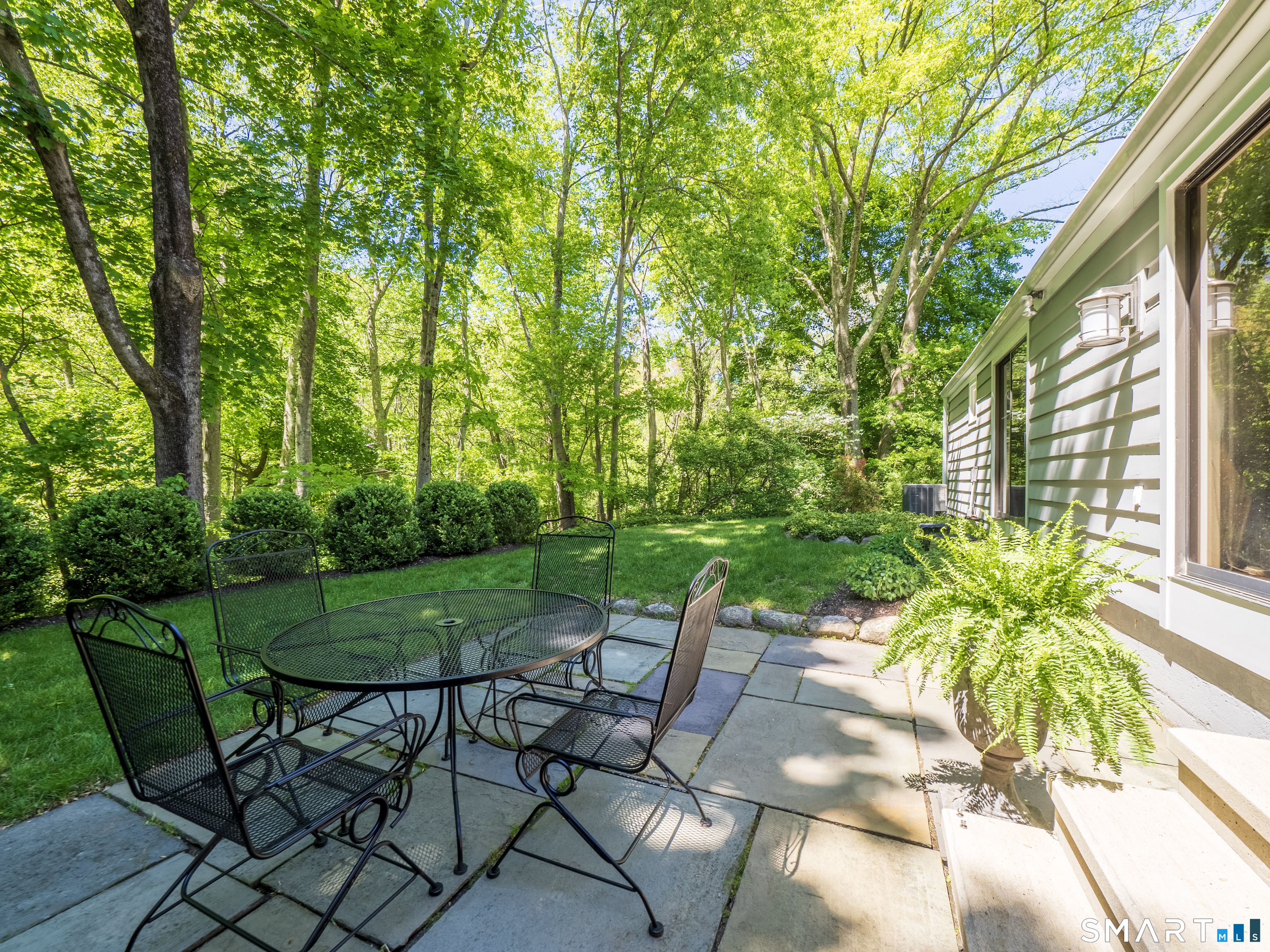 270 Old Grumman Hill Road Wilton, CT 06897 - Photo 6 of 40