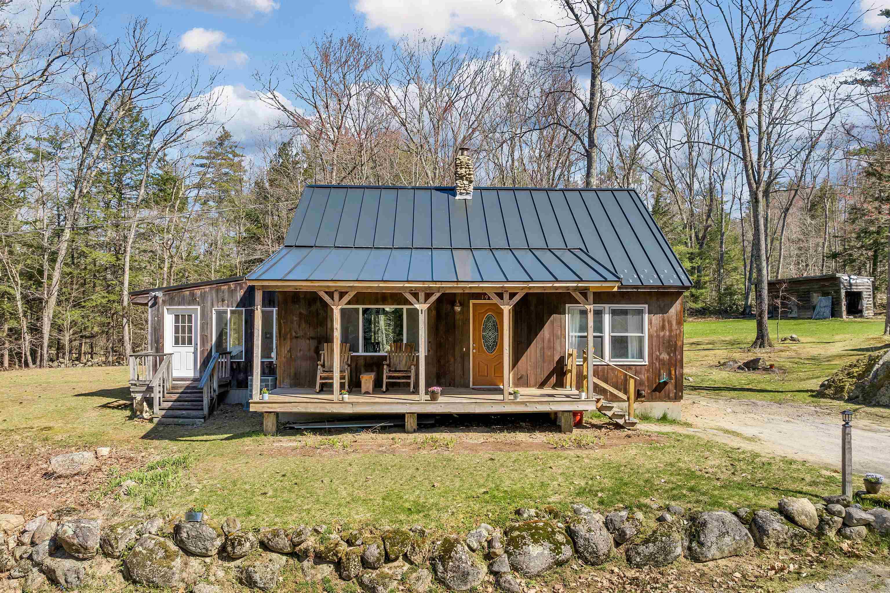 595 Beard Road Hillsborough, NH 03244 - Photo 1 of 34