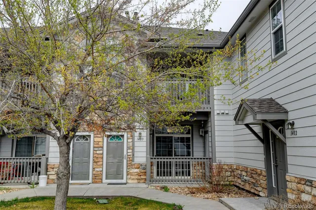 a house view with a outdoor space