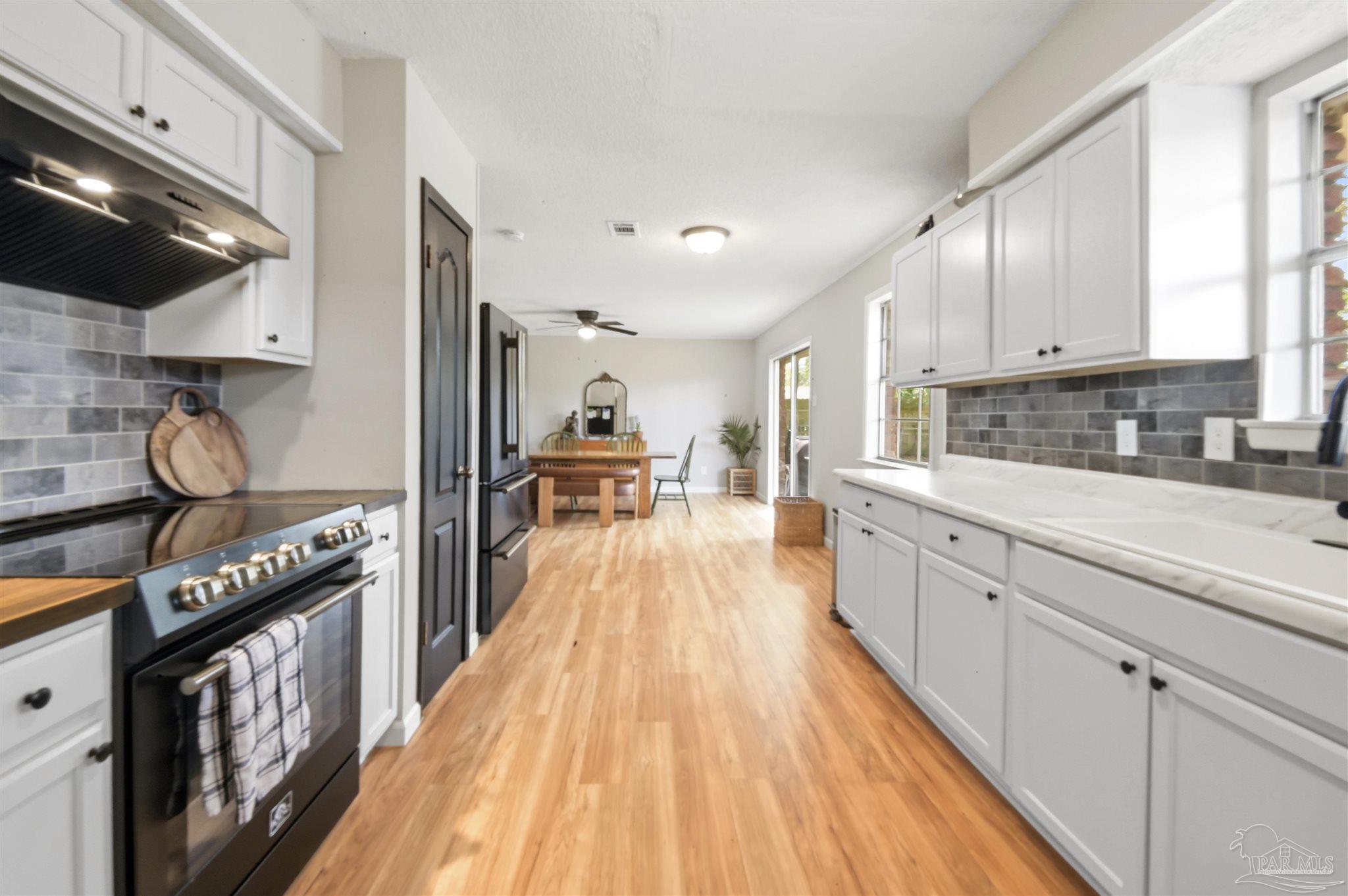 8213 Squire Road Pensacola, FL 32514 - Photo 16 of 30