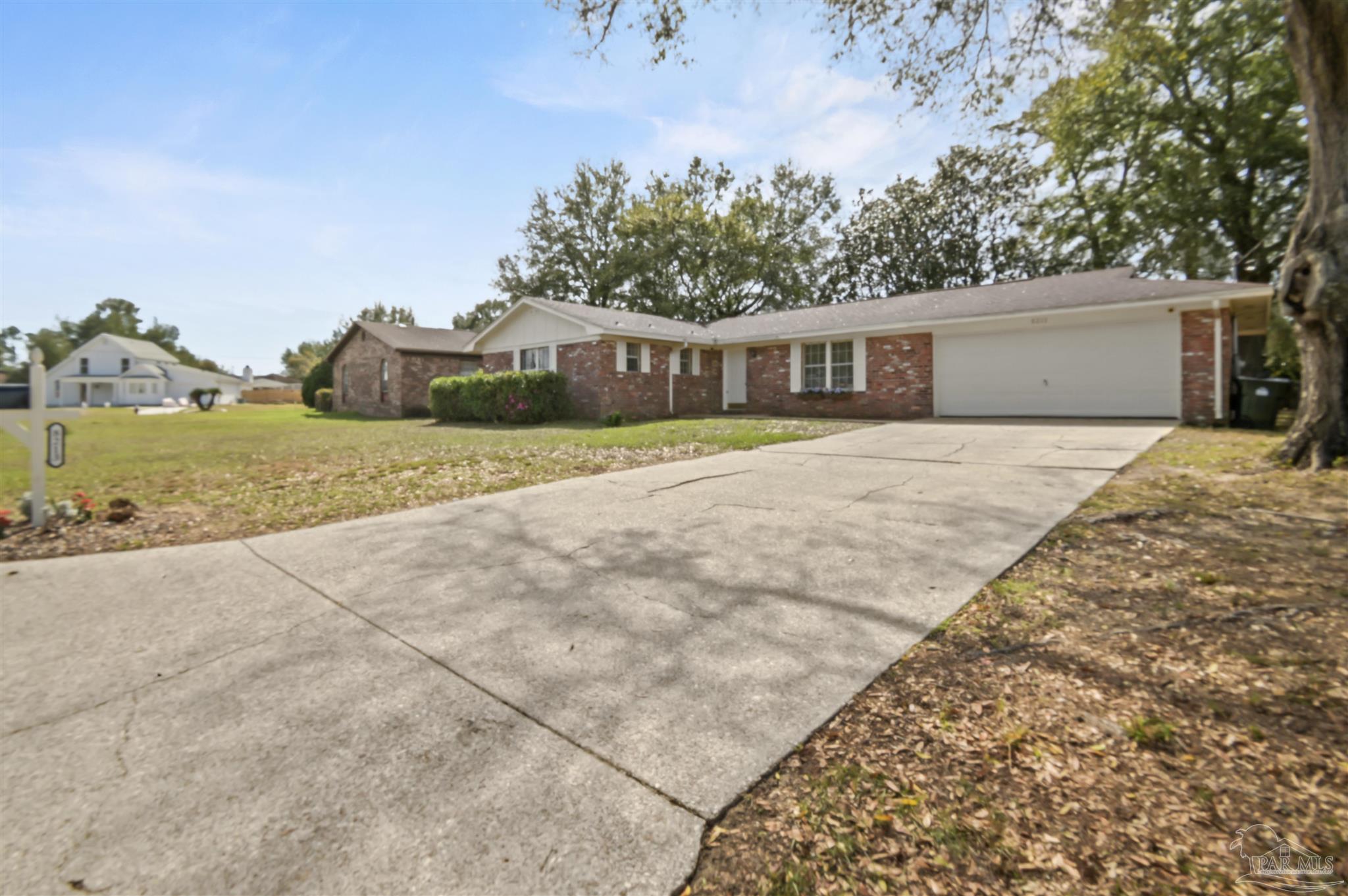 8213 Squire Road Pensacola, FL 32514 - Photo 3 of 30