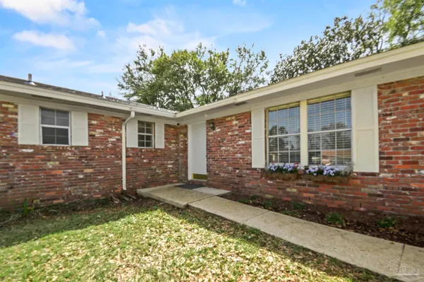 $285,000 | 8213 Squire Road, Pensacola, FL 32514