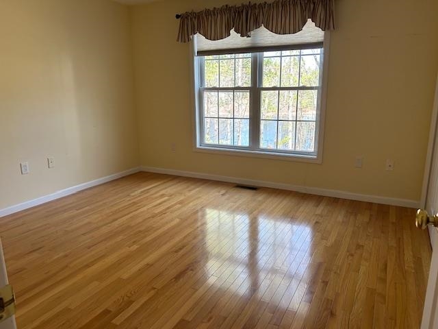17 Sherwood Road, Unit 17 Raymond, NH 03077 - Photo 8 of 36 Gallery Image 8
