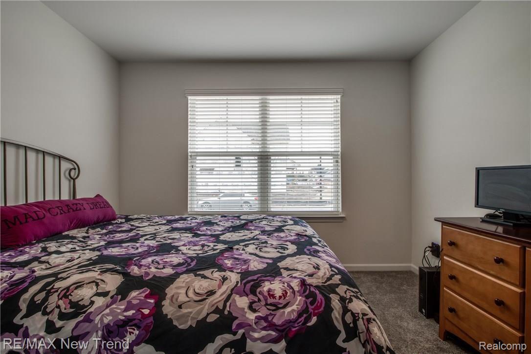 3115 Curtis Road Wixom, MI 48393 - Photo 8 of 44 Interiors (6 of 42).jpg