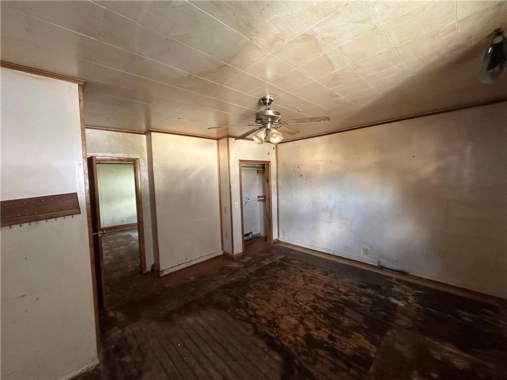 204-206 Cleveland Street Elco, PA 15434 - Photo 18 of 31 a view of an empty room