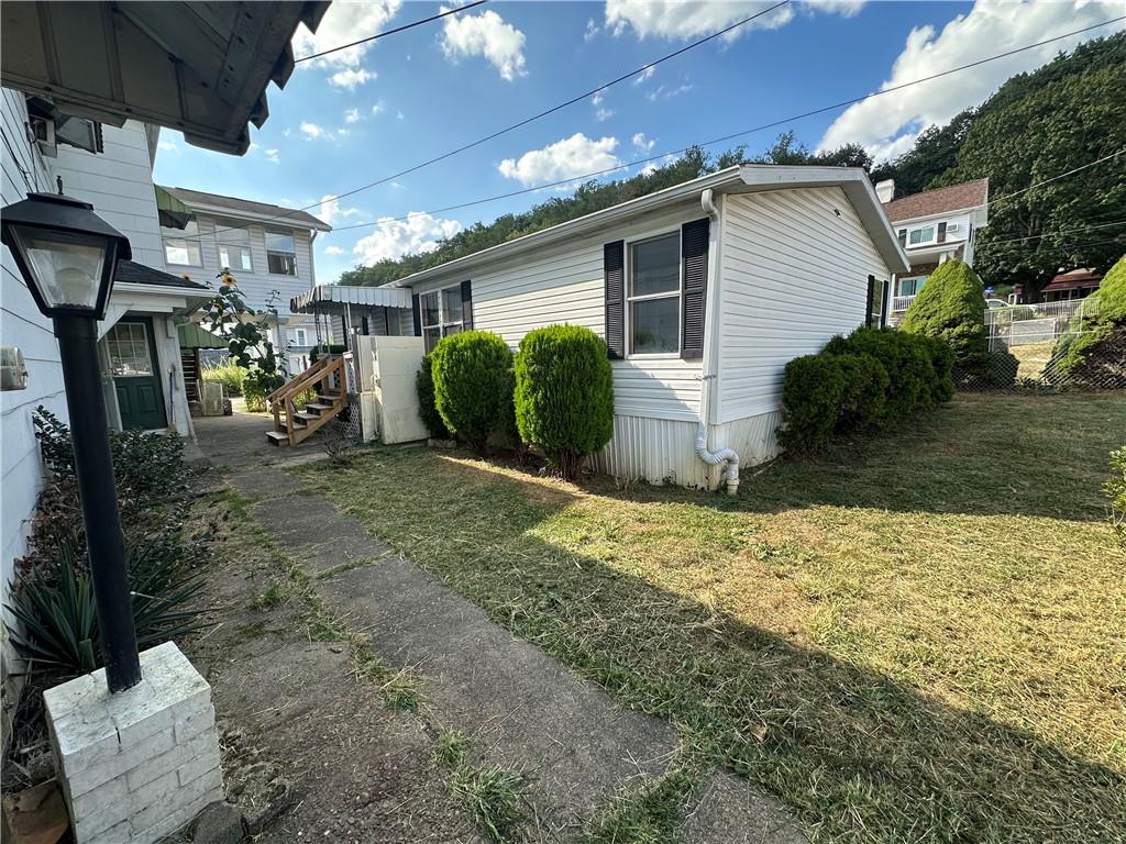 204-206 Cleveland Street Elco, PA 15434 - Photo 6 of 31 a view of a garage