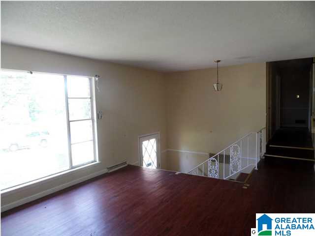 3401 Ridge Dell Circle Birmingham, AL 35243 - Photo 10 of 21
