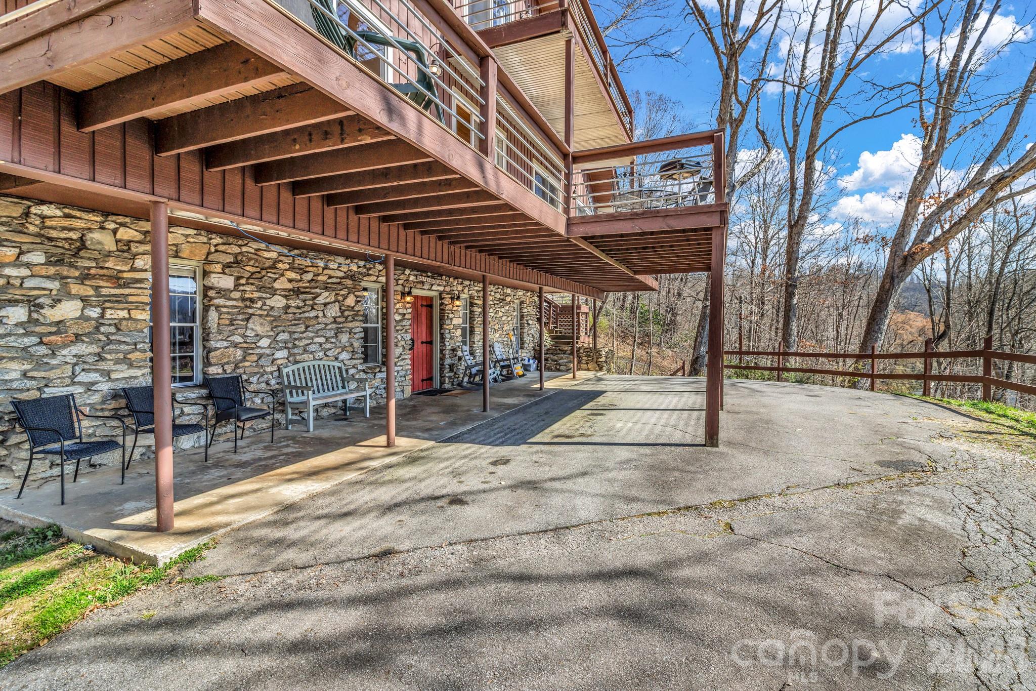 80 Hidden Falls Road Maggie Valley, NC 28751 - Photo 4 of 47 Gallery Image 4