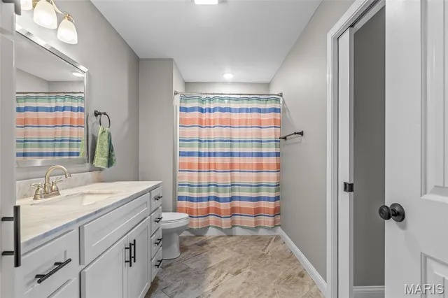 $299,900 | 1750 Lakeshore Drive, Farmington, MO 63640