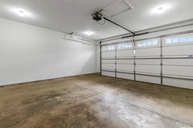 $299,900 | 1750 Lakeshore Drive, Farmington, MO 63640