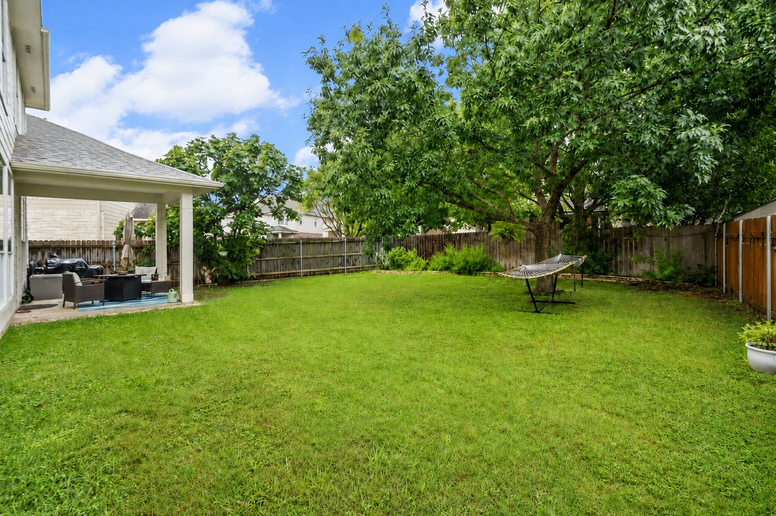 20825 Kearney Hill Road Pflugerville, TX 78660 - Photo 28 of 30 Large Backyard